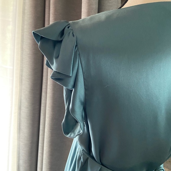 Betsy Johnson dress in blue - Picture 2 of 5